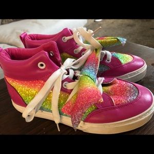 NWOT Jojo Siwa shoes with Tye die bow.  Size 4